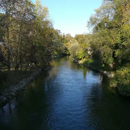 Wohnen Im Ampertal In Grafrath *